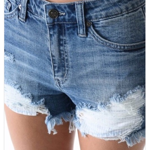 NWT Distressed denim cut off shorts - Picture 5 of 8